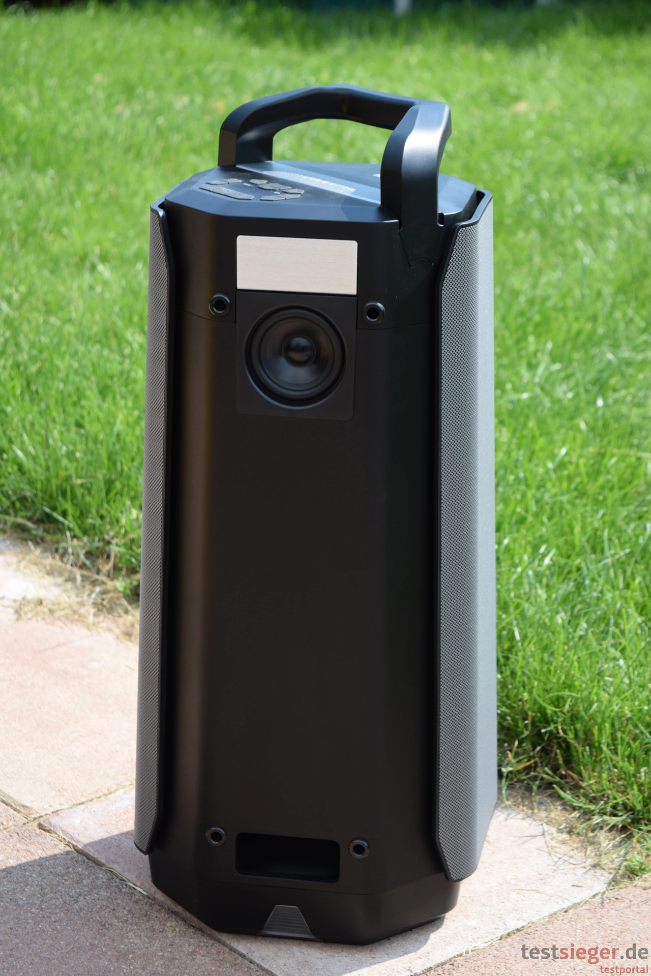 Test: Soundcast VG7 und VG7SE