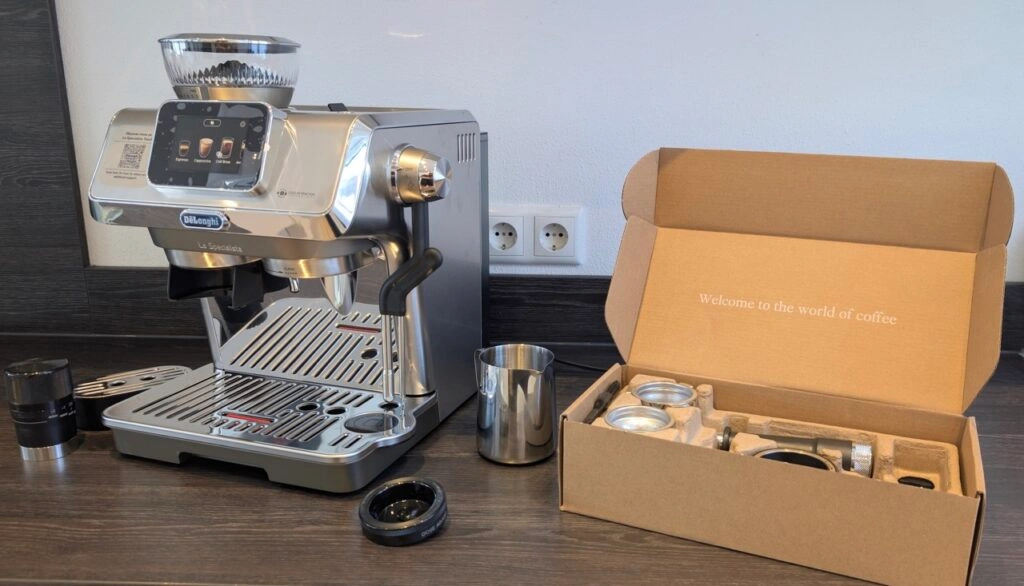 De’Longhi La Specialista Touch EC9455.M: Edelstahloptik und Display im Überblick