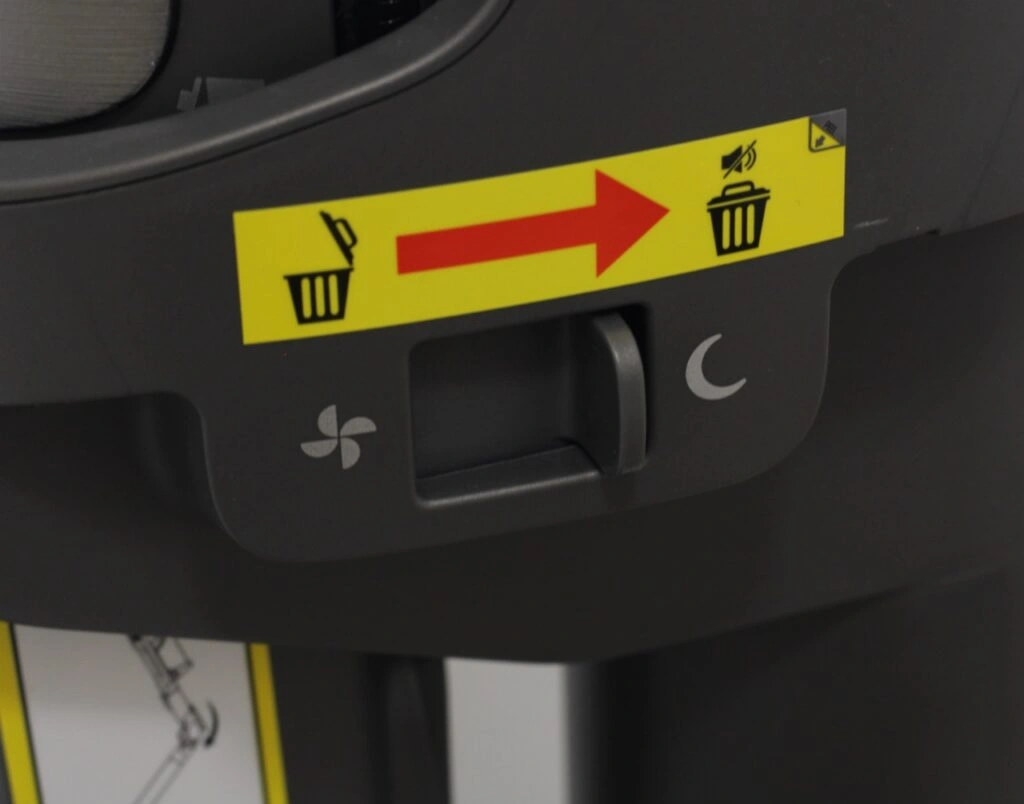 Shark PowerDetect Clean & Empty IP3251EUT im Test: Akkusauger mit Absaugstation