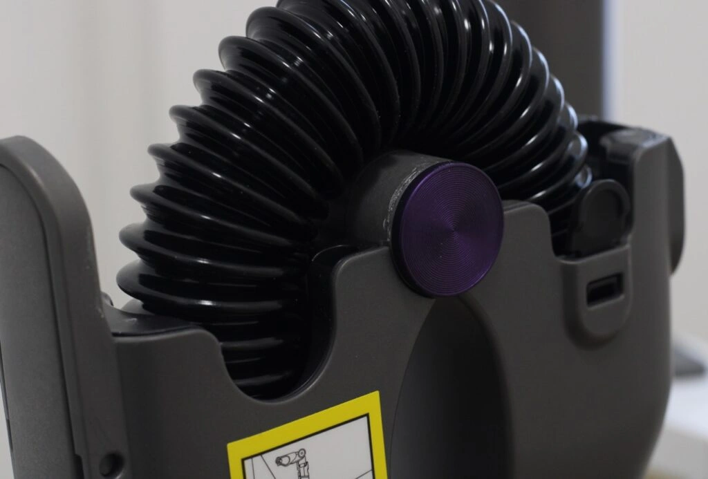 Nahaufnahme des Knickgelenks in seiner vollen Dimension. (Foto: Testsieger.de)