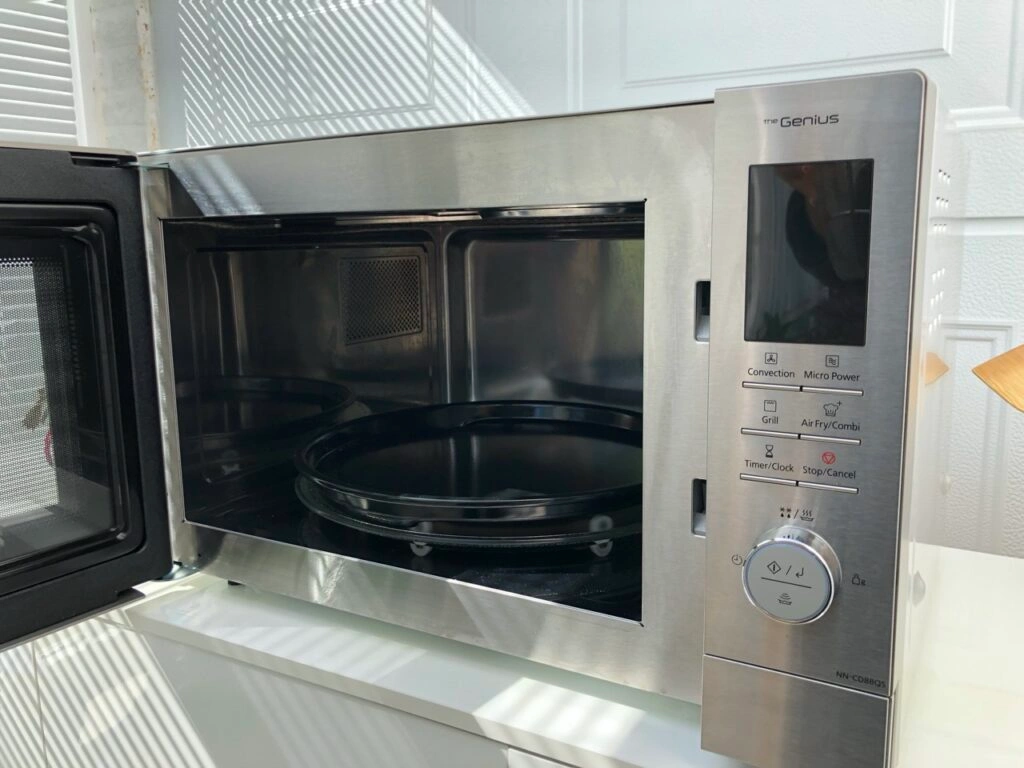 Panasonic NN-CD88 Mikrowelle