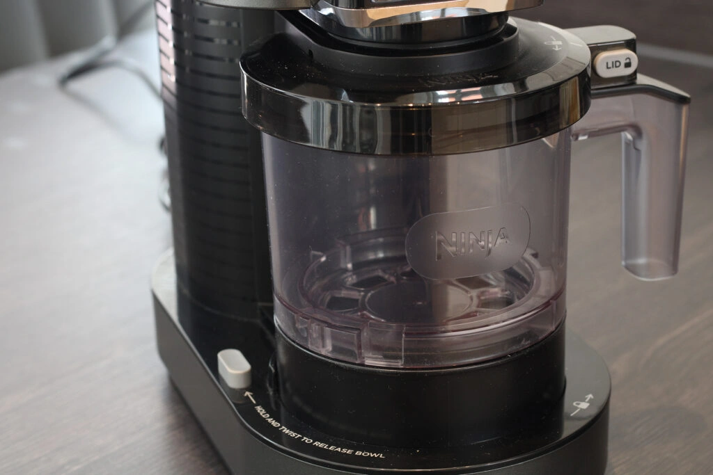 Ninja Creami Eismaschine NC300EU Eingesetzte Schüssel