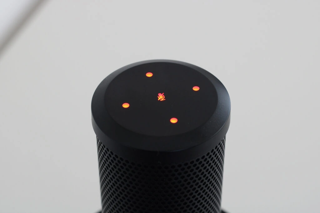 CHERRY UM 6.0 Advanced USB-Mikrofon Aufnahme Oberseite mit stummgeschalteter Aufnahme