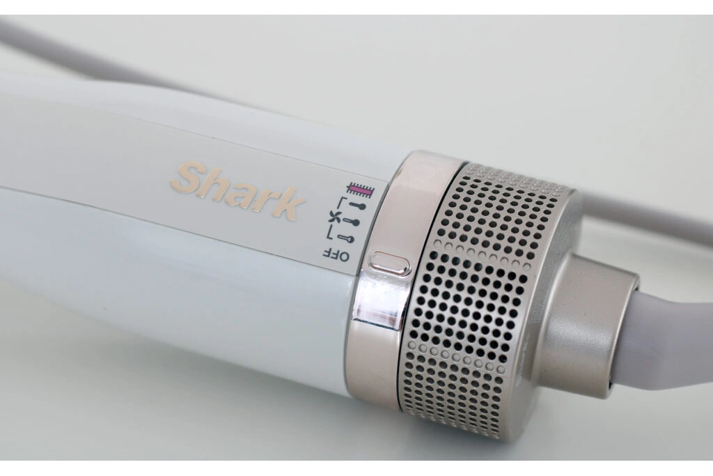 Shark SmoothStyle HT212EU im Test
