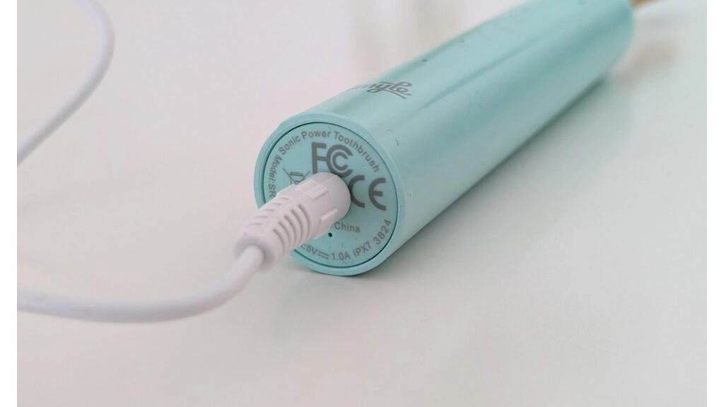 Smyle E-Brush – Elektrische Zahnbürste im ausführlichen Praxischeck