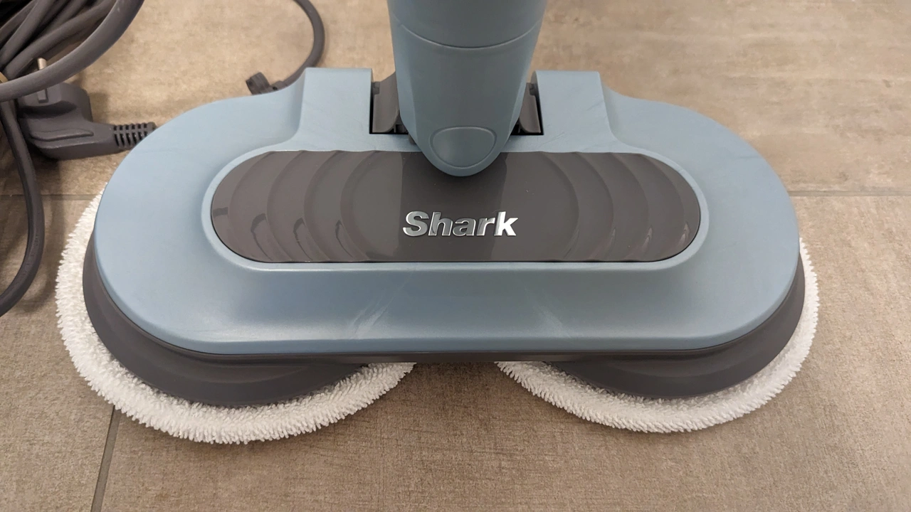 Shark 6200EU Dampfreiniger Frontansicht des Reinigungskopfes