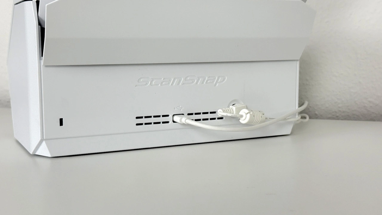 Ricoh ScanSnap iX2500: Rückseite mit Anschlüssen