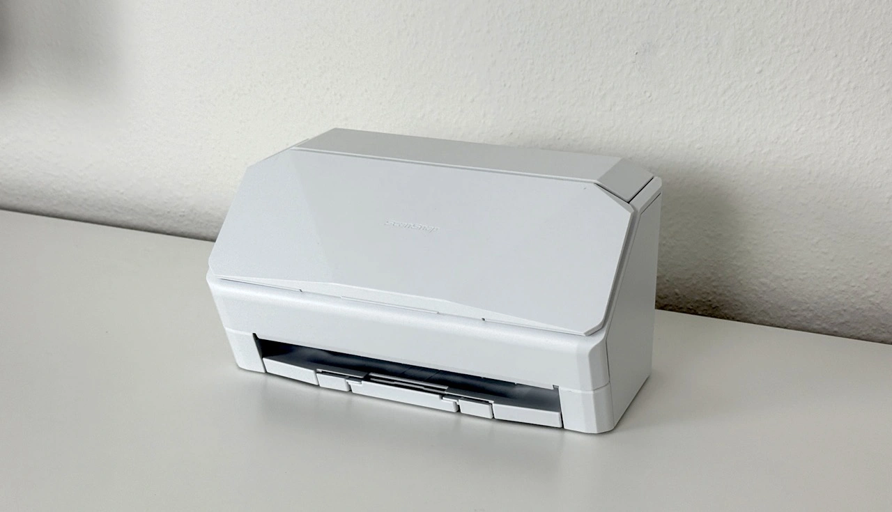 Ricoh ScanSnap iX2500: geschlossenes Gehäuse