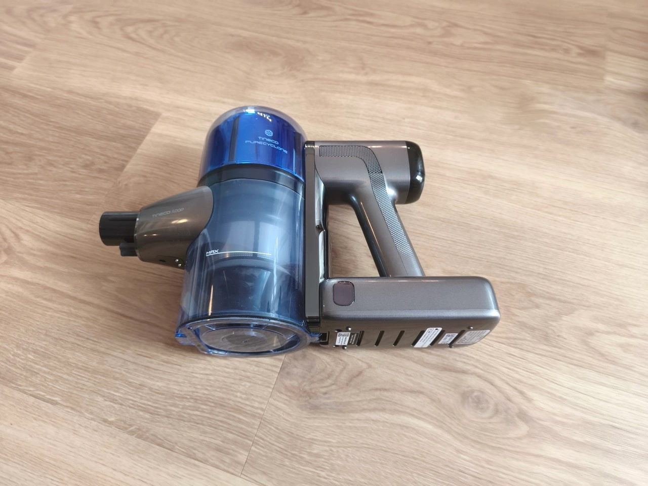 Tineco Pure One S70: Motoreinheit mit Staubbehälter