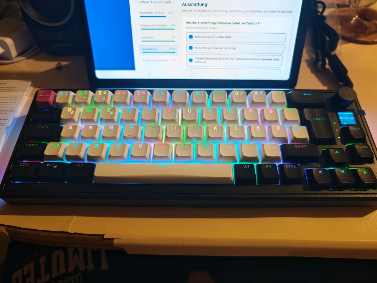 Hator Skyfall 65 MAG Ultima 8K Wireless: RGB-Beleuchtung im Praxistest