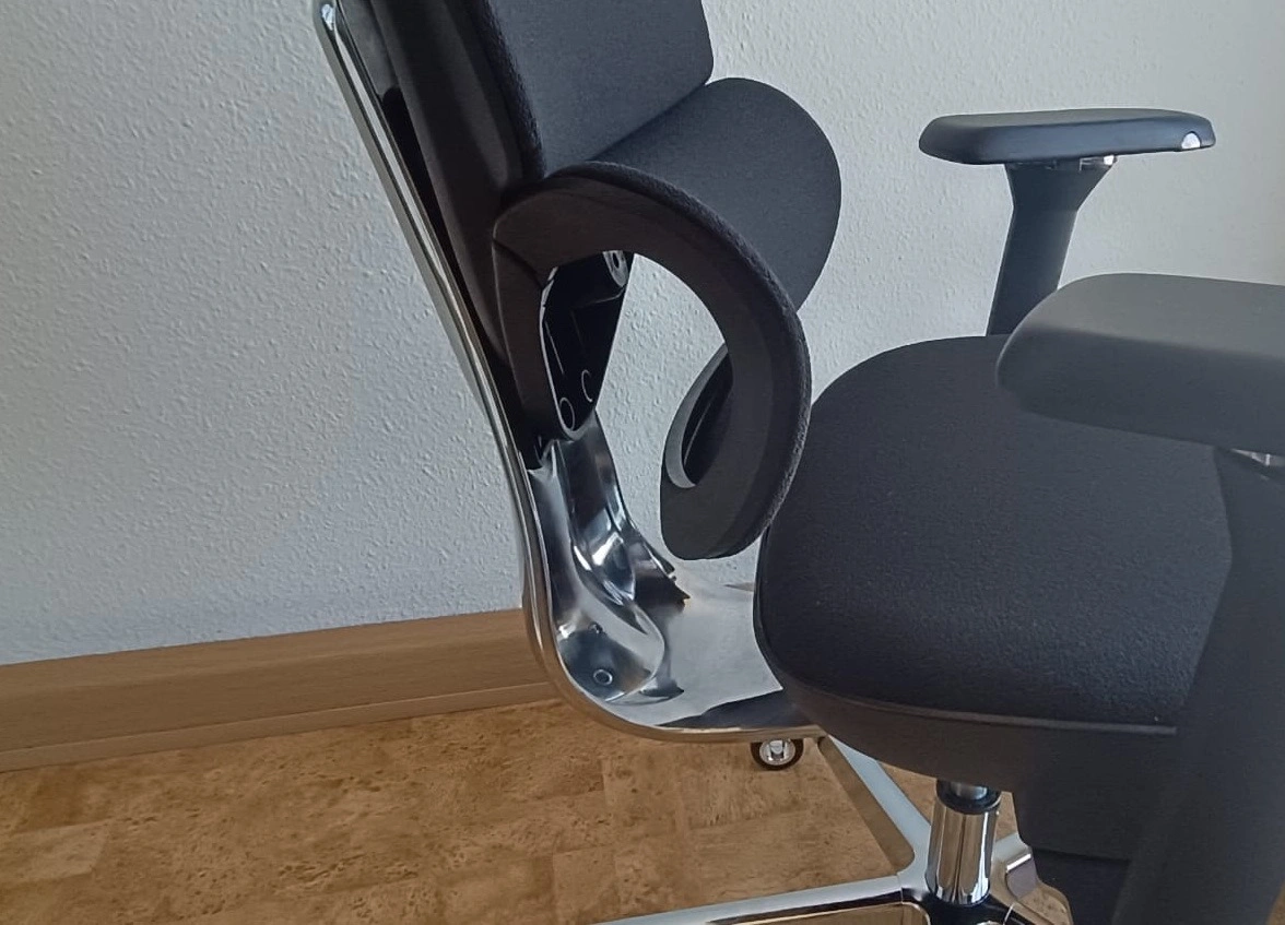Clouvou MasterSeat: seitlicher Rückenrahmen und Sitzfläche