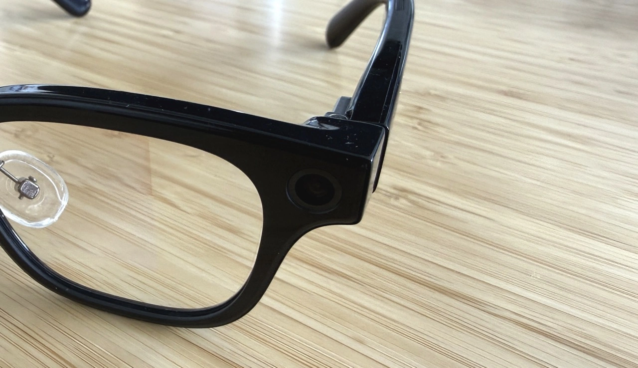 Rokid Glasses: Kamera in der Front
