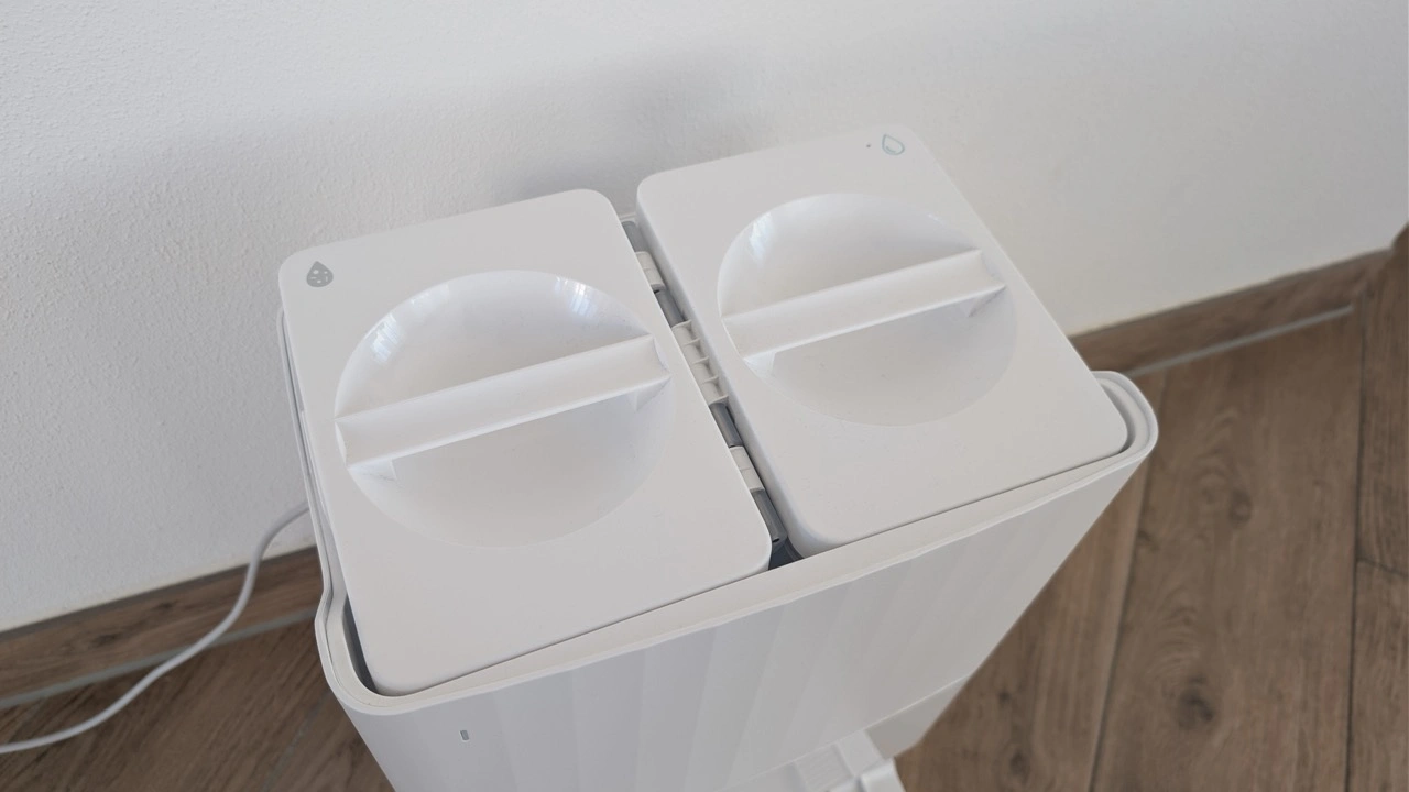 Roborock Qrevo S Pro: Frisch- und Schmutzwassertank