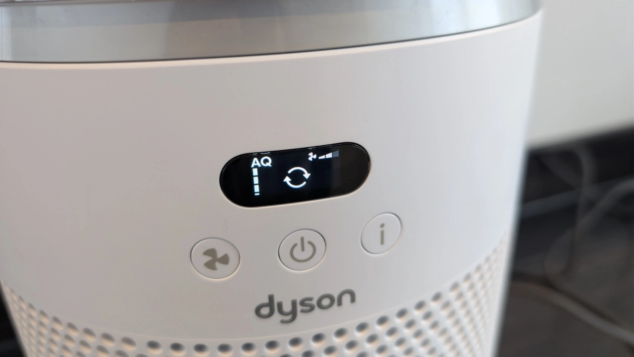 Dyson HushJet Purifier Compact: Display mit Luftqualitätsanzeige