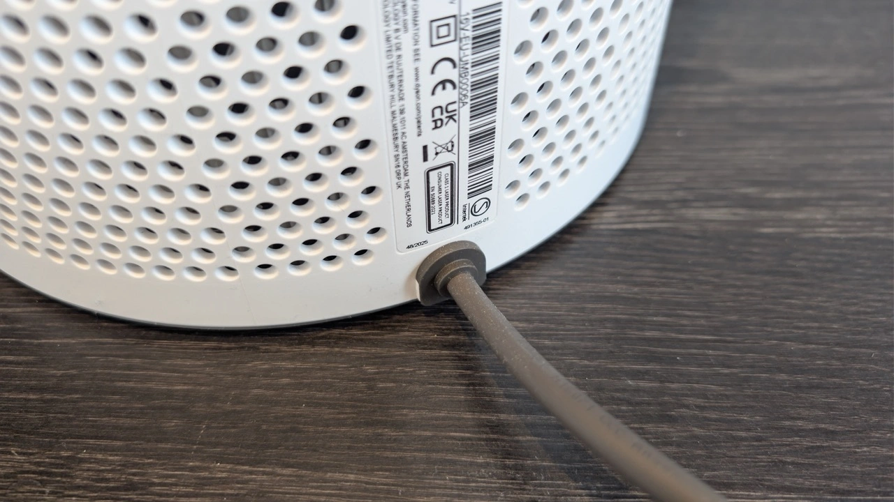 Dyson HushJet Purifier Compact: Stromkabel an der Rückseite