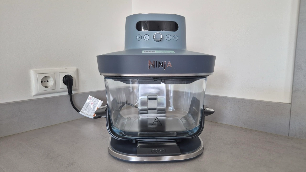 Ninja CRISPi PRO XL: Glas-Airfryer auf der Arbeitsfläche