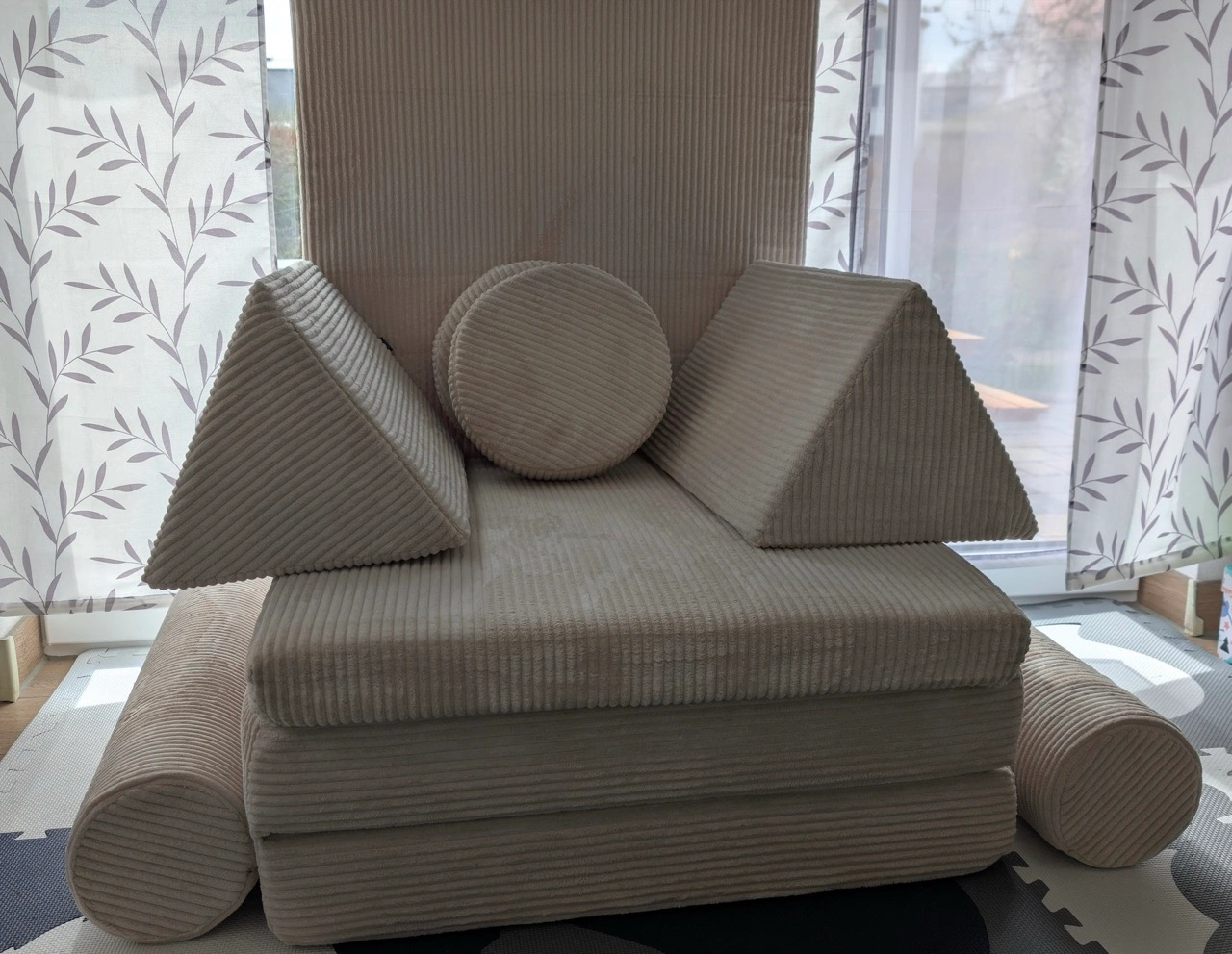 Bellabino Nile: Spielsofa im Sofaaufbau