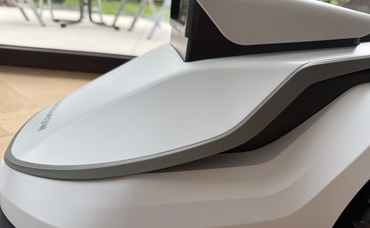 Terramow V600: Kunststoffgehäuse aus der Nähe