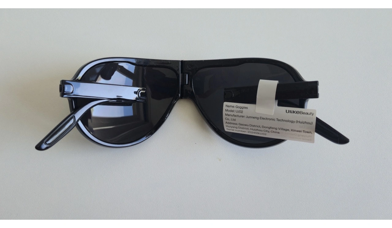 Ulike Air 3: mitgelieferte Schutzbrille