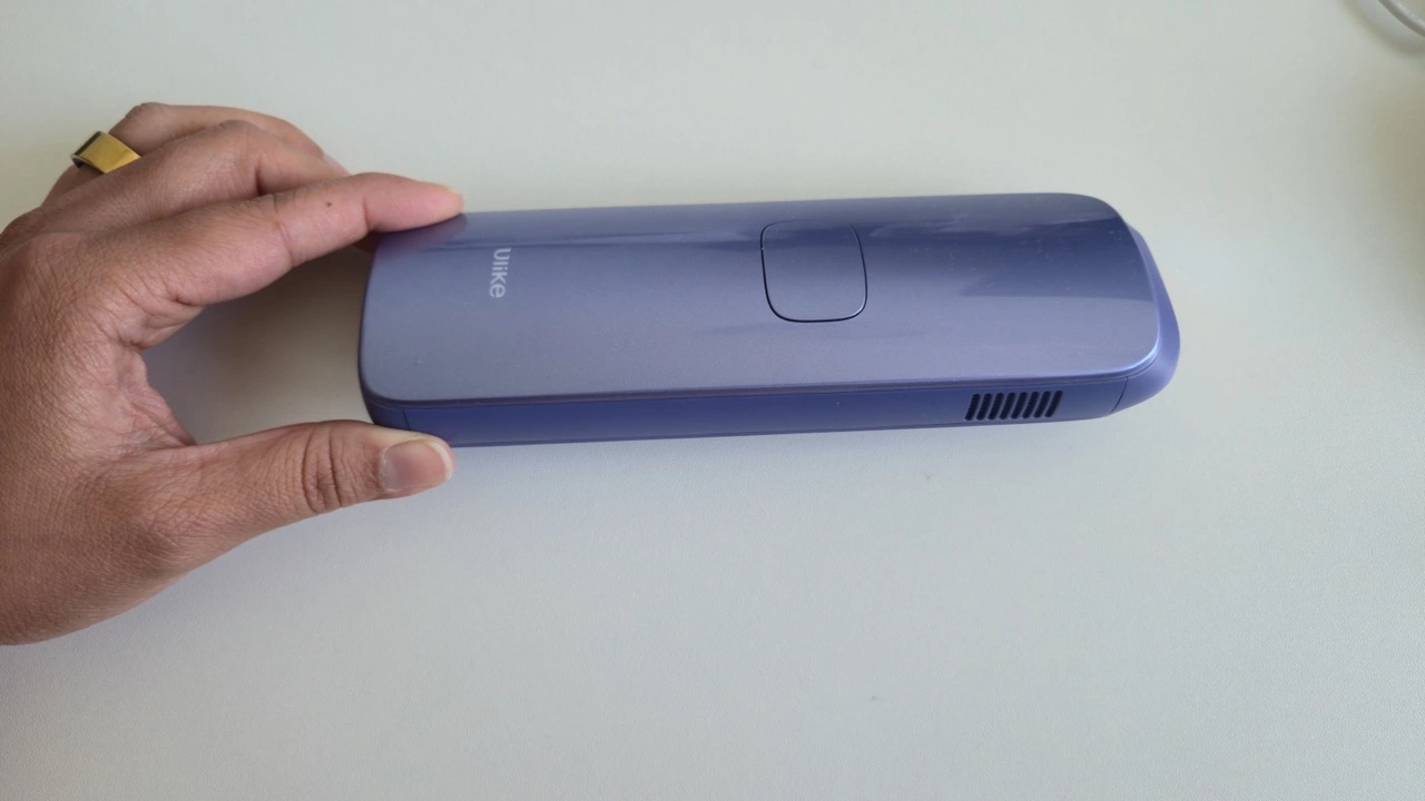 Ulike Air 3: violettes Handteil mit Bedientaste