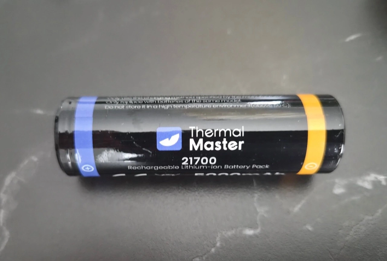 Thermal Master DV2: 21700-Akku mit 5.000 Milliamperestunden