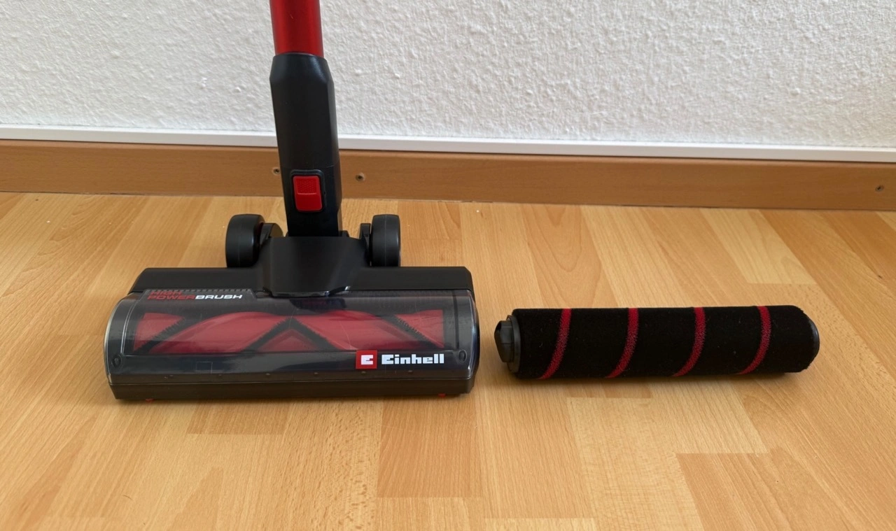 Einhell TE-SV 18/270 Li BL-Solo: Bodendüse mit austauschbarer Hartbodenwalze