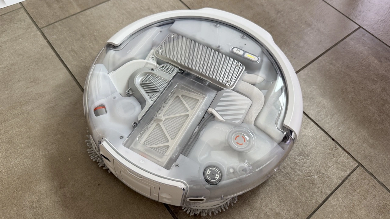 DJI ROMO P2: transparenter Saug- und Wischroboter