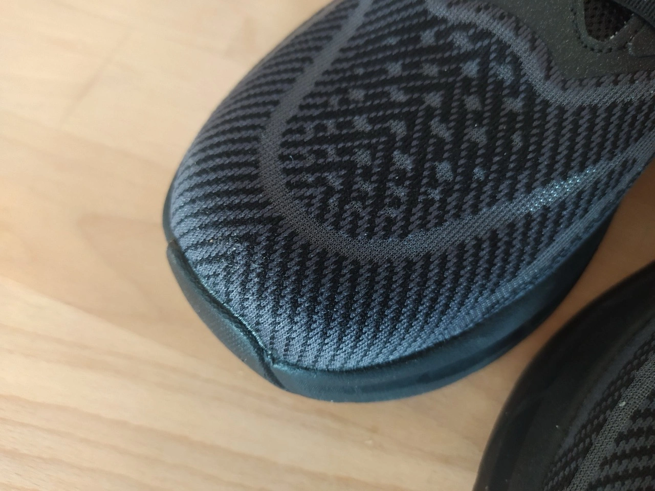 ALLSWIFIT ActiveSolid Men’s Slip-On Running Shoes: Vorfuß und Zehenbox im Detail