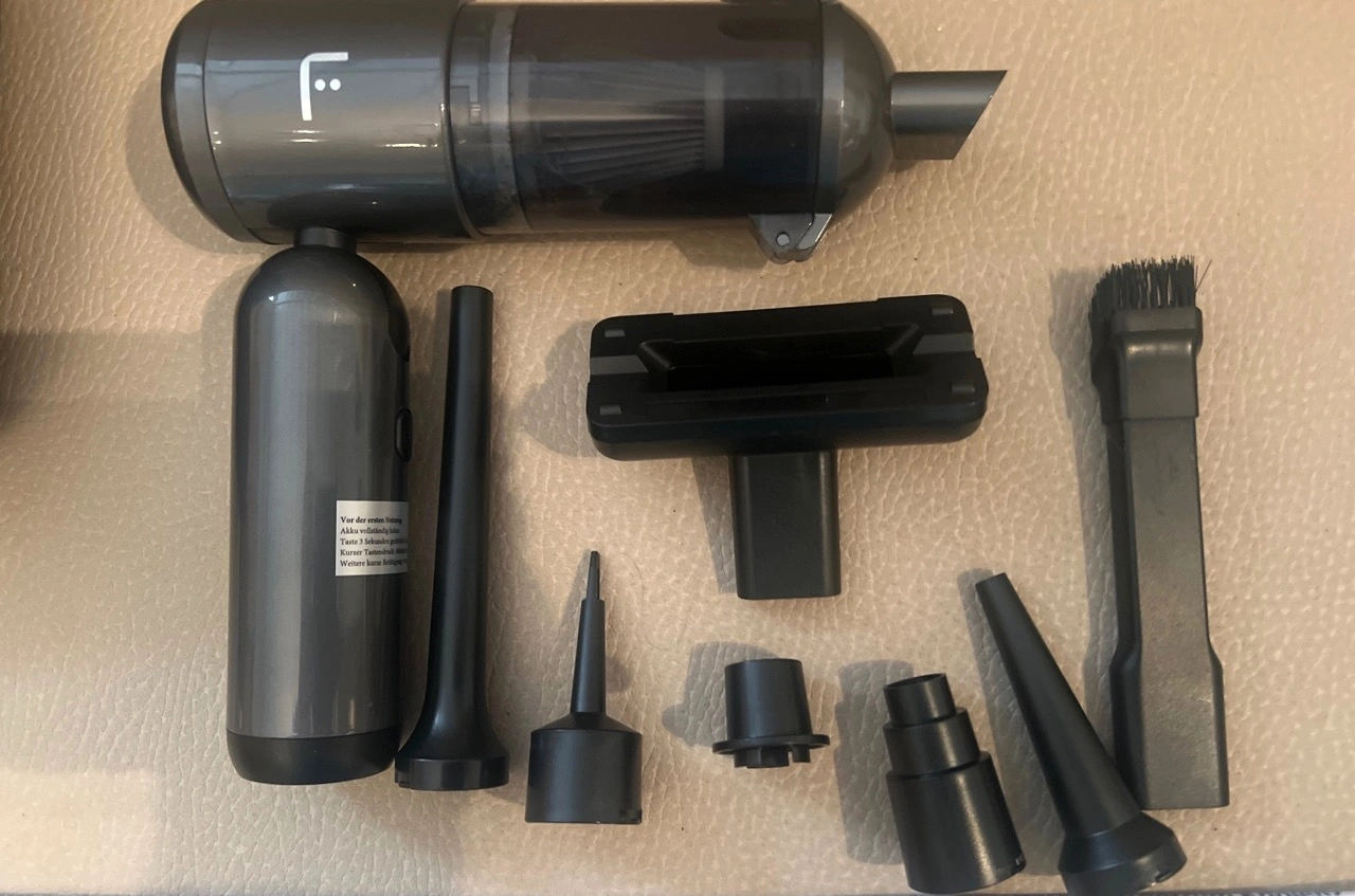 Fakir Akku-Hand- und Stielstaubsauger FAK AS 150 LT: Handstaubsauger mit Düsen und Adaptern