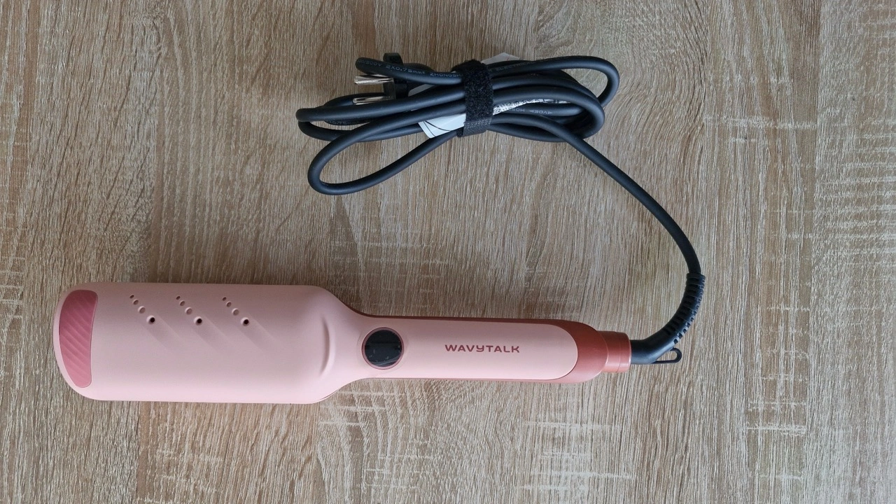 Wavytalk Power Wave: Welleneisen mit Netzkabel in Gesamtansicht