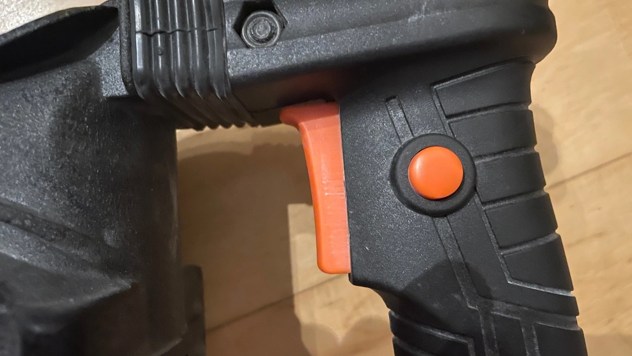 VEVOR Abbruchhammer JH-0840: Schalter am hinteren Handgriff