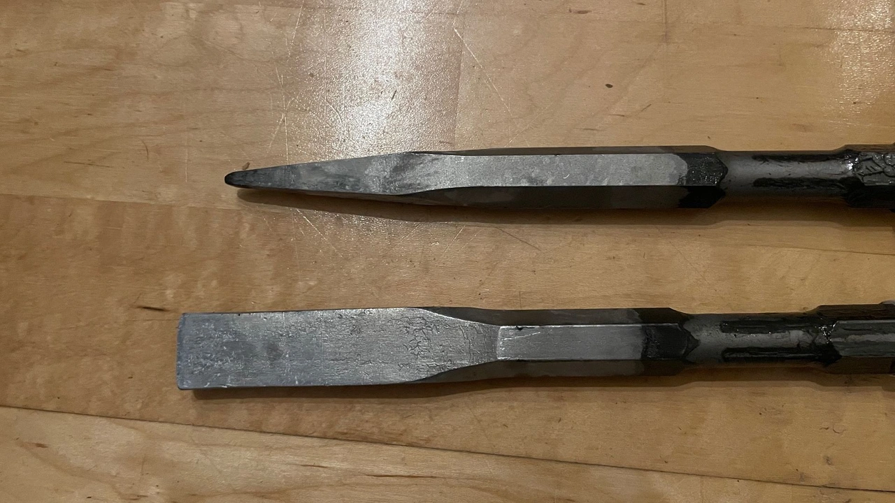 VEVOR Abbruchhammer JH-0840: Spitzmeißel und Flachmeißel