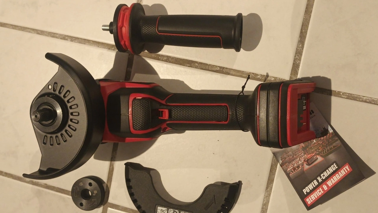 Einhell TP-AG 18/125-13 Q P BL: Winkelschleifer mit Zubehör