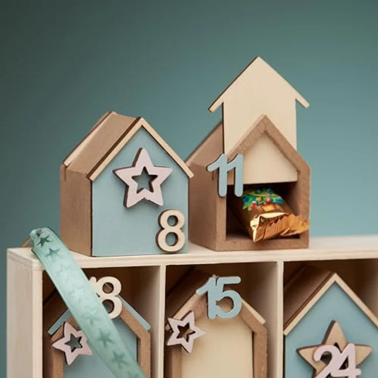 VBS Adventskalender-Häuser, 24 Stück, DIY Bastelset, Weihnachtsdekoration, unbemalt, Sperrholz – Bild 3