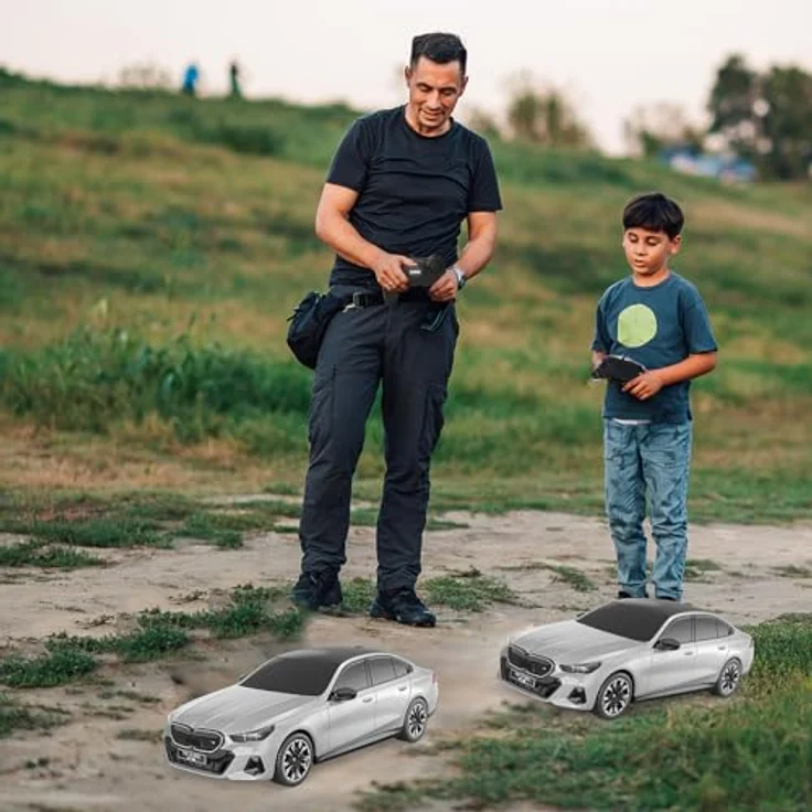 Jamara BMW i5 1:24 grau 2,4GHz, Deluxe Car Modell mit originalgetreuer Lackierung und ergonomischer Fernsteuerung – Bild 2