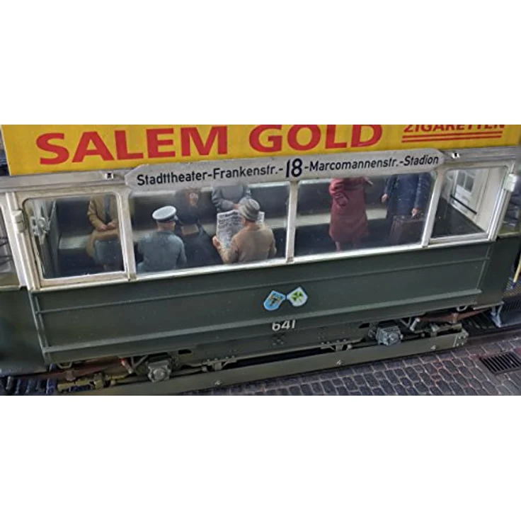 MiniArt 38009 European Tramcar(Strassenbahn Triebwagen 641) with Crew & Passengers – Bild 8