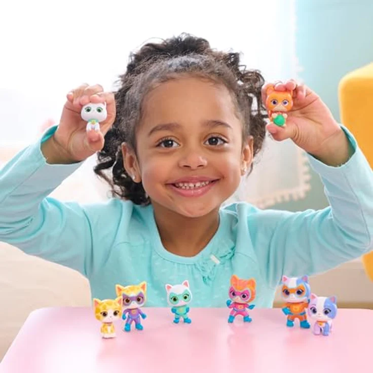 Just Play Disney Junior SuperKitties-Sammelfiguren, 1x Kätzchen-Figur mit 3,8-5,6 cm Höhe, ideal für Kinder ab 3 Jahren – Bild 2