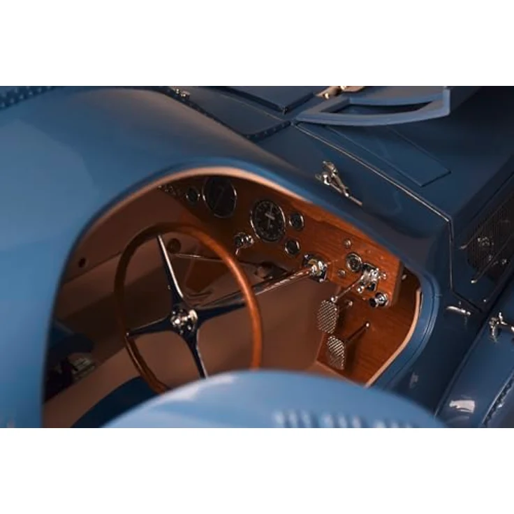 Other 1:8 IXO Bugatti 57 SC, Modellfahrzeug mit Roots-Kompressor, limitierte Auflage von 41 Stück – Bild 4