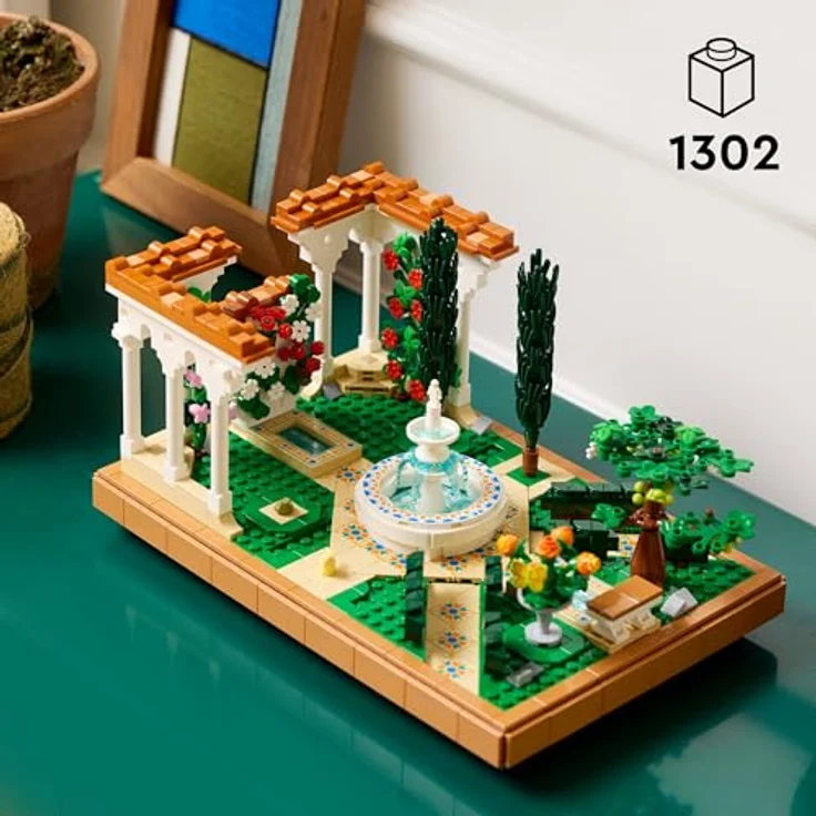 LEGO Icons Springbrunnengarten, Bauset für Erwachsene, Deko fürs Wohnzimmer oder Büro, anpassbares Modell eines Gartens, mit Zypressen, Weinreben und anderen Pflanzen, Kollektion Gärten der Welt 10359, Klemmbausteine – Bild 2