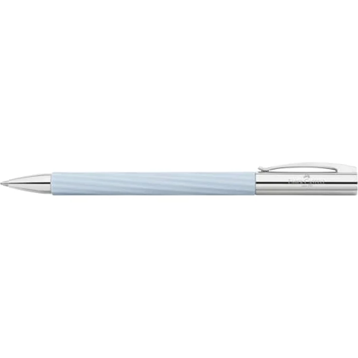 Faber-Castell Drehkugelschreiber Ambition Italic Ice Blue, dokumentenecht, 0,5 mm Strichstärke, Edelharz-Schaftherstellung, rund, silberner Clip – Bild 2