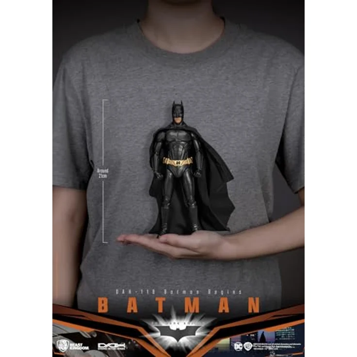 Beast Kingdom DC Comics Dynamic 8ction Heroes Actionfigur 1/9 Batman (Batman Begins), 21 cm mit hochwertigem Stoffumhang und Zubehörteilen – Bild 5