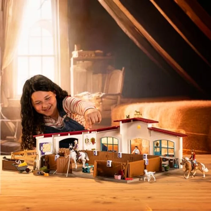 Schleich Reithalle Peppertree, Spielset mit Zubehör für Voltigieren und Springreiten, ca. 53,5 x 52 x 35,1 cm – Bild 8