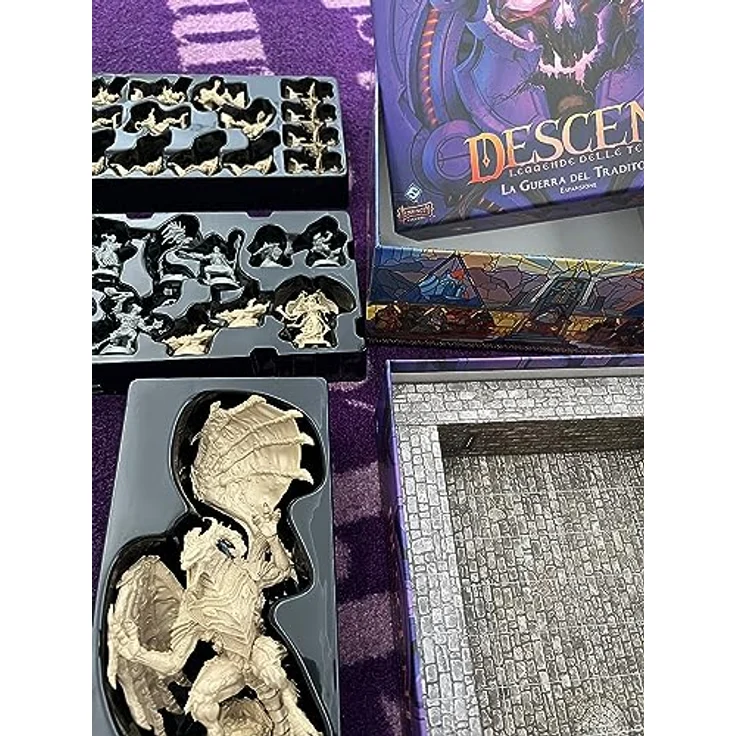 Asmodee - Descent, Legenden der Finsternis: Der Krieg des Verräters - Erweiterung des Brettspiels, 1-4 Spieler, 14+ Jahre - Italienische Sprache - Kollaborativer Dungeon-Crawler mit 16 Missionen und individuellen Heldenrolle – Bild 4