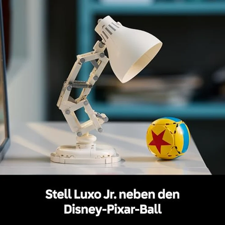 LEGO Ideas | Disney Pixar Set 21357, Spielset mit Schreibtischlampe zum Bauen, kreatives Baumodell für Erwachsene, dekorativ und als Geschenk geeignet – Bild 5