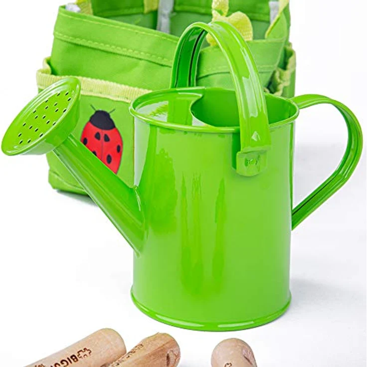 Bigjigs Toys Kleine Tragetasche mit Gartenwerkzeugen, inklusive Schaufel, Handgrubber, Harke & Gießkanne, bunt, für Kinder ab 3 Jahren – Bild 3