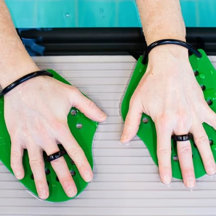 Sport-Thieme Schwimmhilfe Schwimmpaddles Swim-Power, Ergonomische Schwimm-Paddles mit individueller Gummi-Einstellung, unzerbrechlich, grün, 19x16 cm – Bild 3