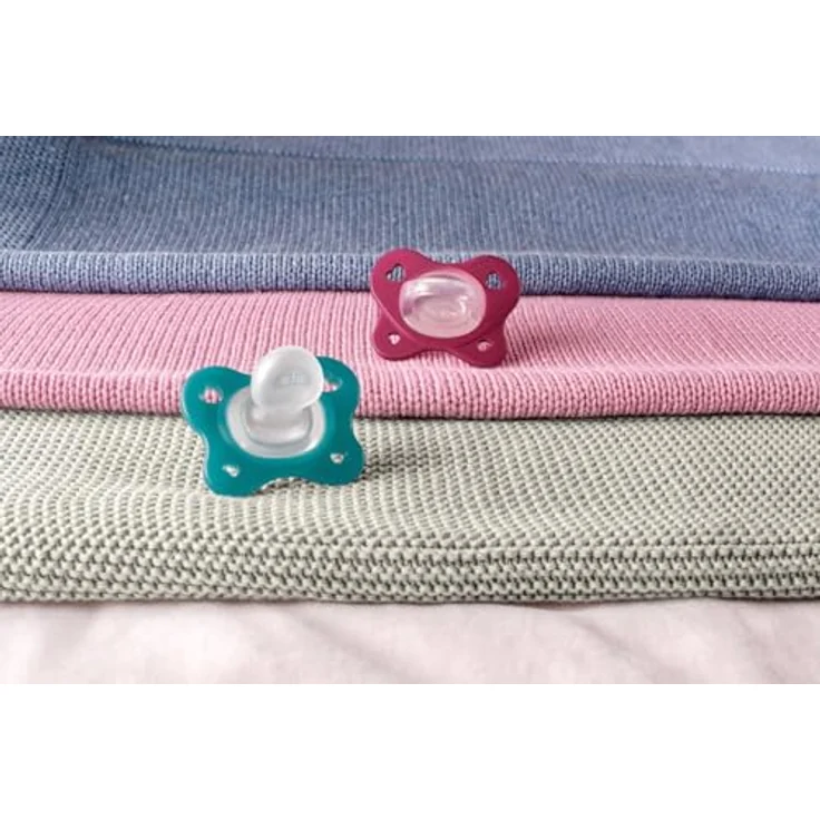 Chicco Dual Soft Silikonschnuller, 16-36 Monate, fördert korrekte Mundentwicklung, unterstützt physiologische Atmung, zweifarbig, Set mit 2 Stück für Jungen – Bild 5
