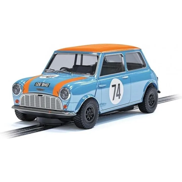 Hornby Austin Mini Cooper S Gulf Edition, Slotcar im kultigen Gulf-Design, detailreich und kompatibel mit analogen Schienen