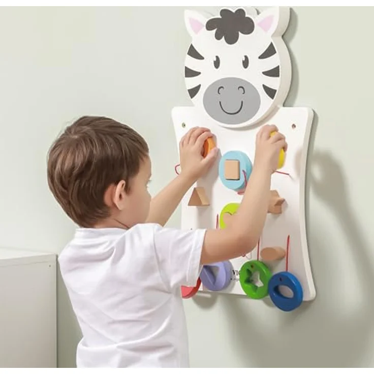 TikTakToo Motorikbrett Zebra, motorische Wandaktivität aus FSC-Holz mit Formen-Steckspiel und Motorikschleifen, 36 x 55 x 3,5 cm, für Kinder ab 18 Monaten – Bild 5