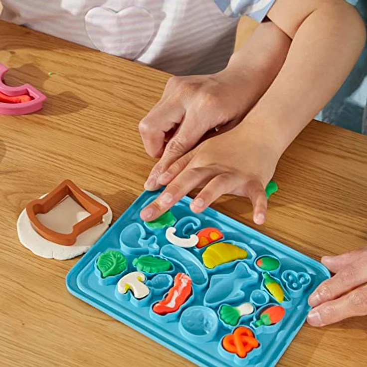 Play-Doh Kleiner Chefkoch Starter-Set mit 14 Küchen-Accessoires, Vorschulspielzeug – Bild 4